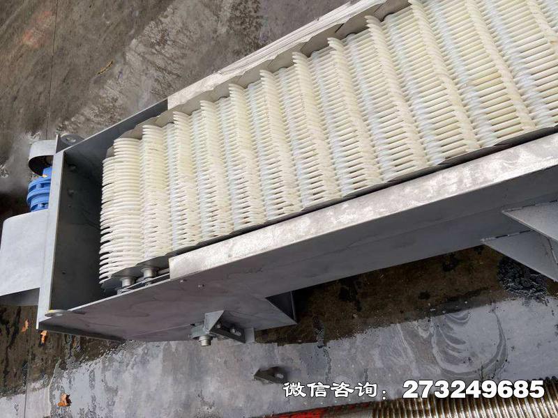 昌图县回转耙齿式清污机